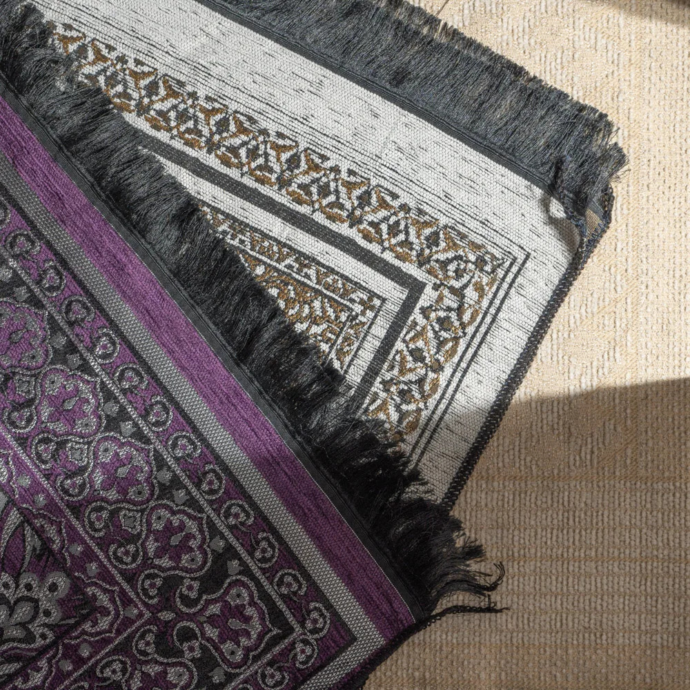 Janamaz Prayer Mat - Image 2